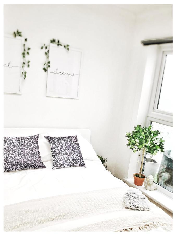 Ferienwohnung The Beach Hideaways Hove Exterior foto